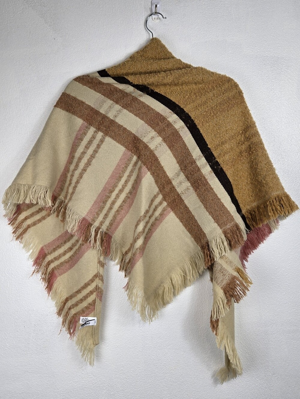 Sonoma Triangle Scarf Shawl Fringed Camel Tan Dusty Rose Plaid Cream Grandma OS